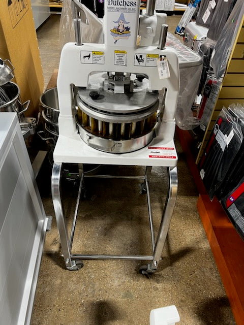 Used Dutchess BMIH-36 Commercial Manual Dough Divider 36 Part, 1-4oz-cityfoodequipment.com