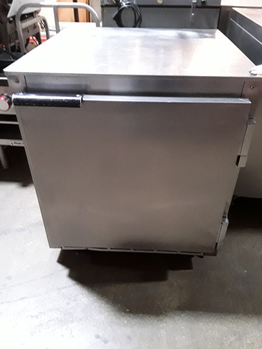 Used Beverage Air UCR27A - 27" Undercounter Freezer-cityfoodequipment.com