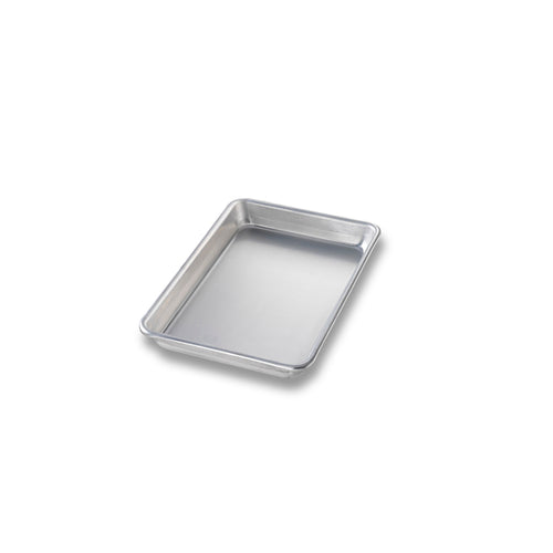 Chicago Metallic 41800 1/8 Eighth Size Bun / Sheet Pan - 9" X 6" X 1", 16 Gauge Aluminum-cityfoodequipment.com