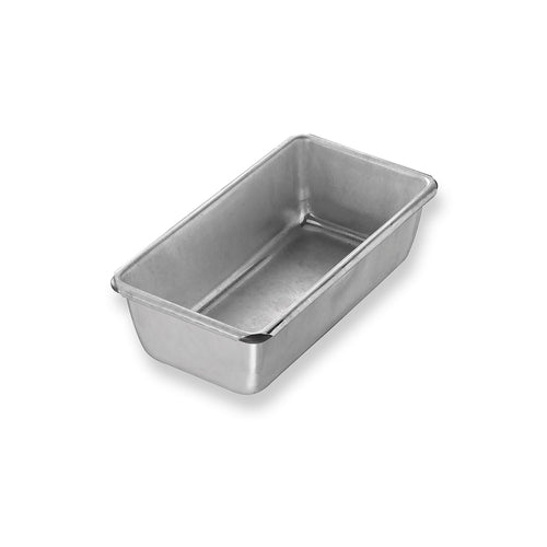 Chicago Metallic 45031 Individual Bread Pan, 7 1/4" X 3 3/5" X 2 1/4", Seamless, AMERICOAT Glazed 26 Ga Aluminized Steel-cityfoodequipment.com