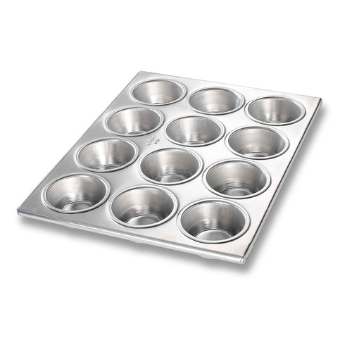 Chicago Metallic 46125 Muffin Cupcake Pan, Makes (12) 2 3/4" Cakes, AMERICOAT Glazed 20 Ga Aluminized Steel-cityfoodequipment.com