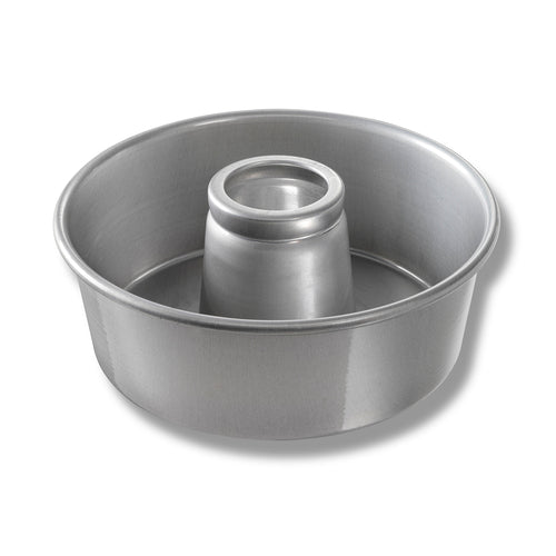 Chicago Metallic 46565 Angel Food/tube Cake Pan, 10" Dia, 3 3/4" Deep, AMERICOAT Glazed 15 Ga Aluminum-cityfoodequipment.com