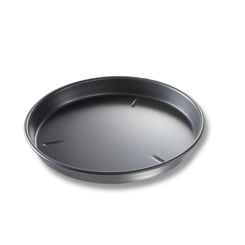 Chicago Metallic 91130 13" Deep Dish Pan, BAKALON, 1 1/2" Deep, Noncoated 14 Ga Anodized Aluminum-cityfoodequipment.com