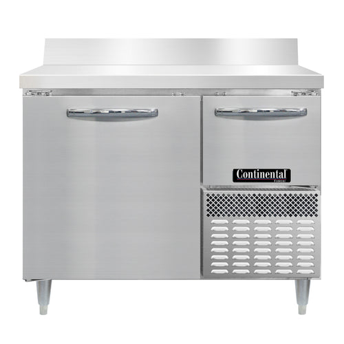 Continental DFA43NSSBS 43" W Worktop Freezer w/ (2) Sections & (2) Doors, 115v-cityfoodequipment.com