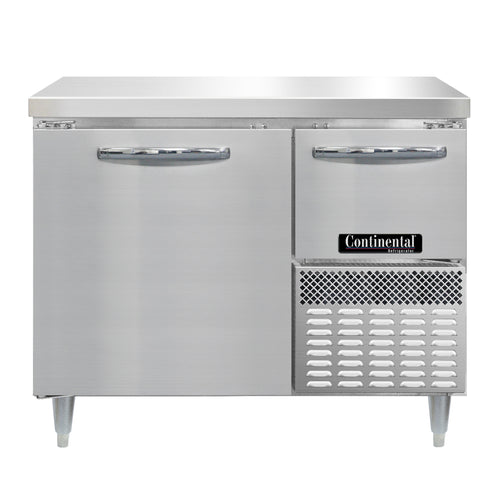 Continental DRA43NSS 43" Worktop Refrigerator w/ (2) Sections, 115v-cityfoodequipment.com