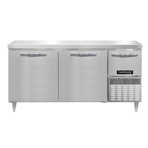 Continental DRA68NSS 68" Worktop Refrigerator w/ (3) Sections, 115v-cityfoodequipment.com