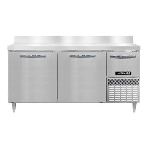 Continental DRA68NSSBS 68" Worktop Refrigerator w/ (3) Sections, 115v-cityfoodequipment.com