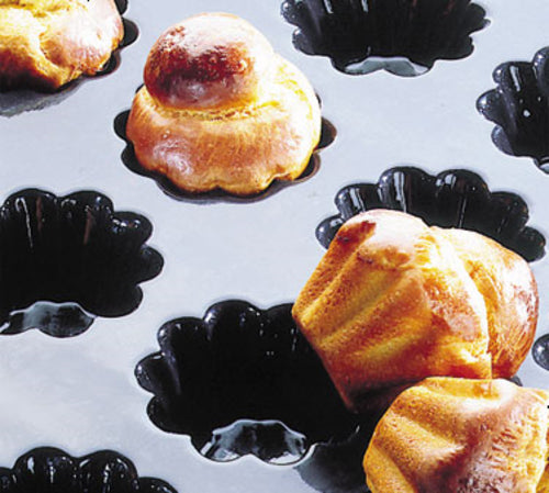 Sasa Demarle Flexipan™ Brioche Mold w/ 24 Sections - Silicone (336063)-cityfoodequipment.com