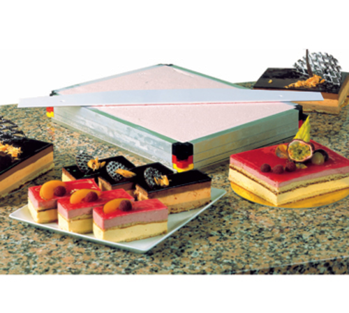 Matfer Bourgeat 370100 3 Piece Stackable Frame Set , (3) Aluminum Frames & (1) Stainless Steel Base Sheet - 23 3/4" x 15 3/-cityfoodequipment.com
