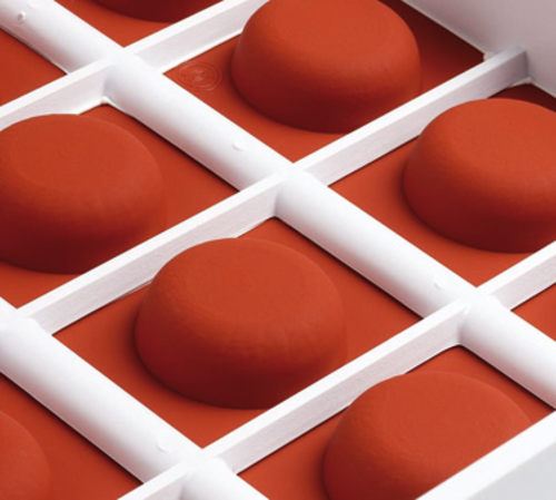Martellato 339017 Pallet Round Fruit Jelly Mold w/ 24 Sections - Silicone, Rigid Base-cityfoodequipment.com