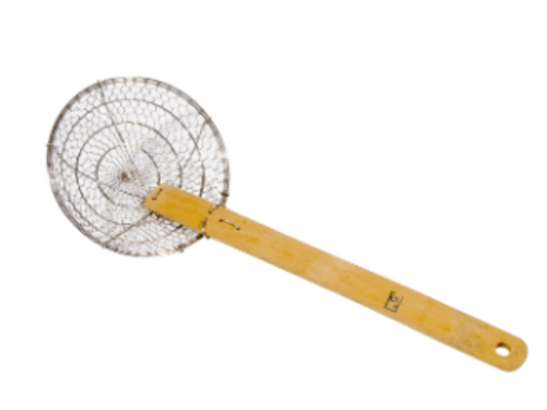 Town 14" Diameter Coarse Mesh Skimmer, Bamboo Handle, Round, Stainless (42624-SS)-cityfoodequipment.com