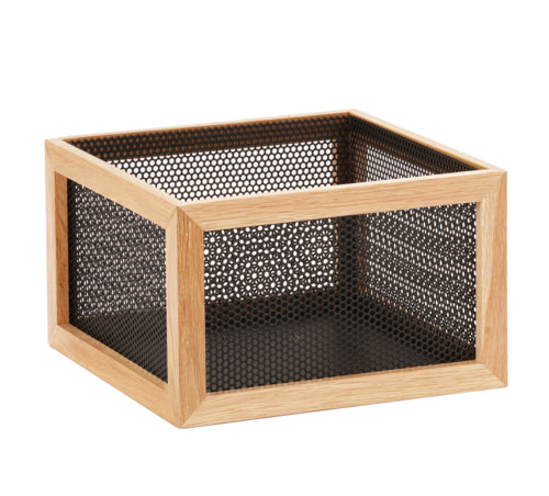 Cal-Mil 22905-7-115 12" Square Riser - 7"H, Oak, Brown-cityfoodequipment.com