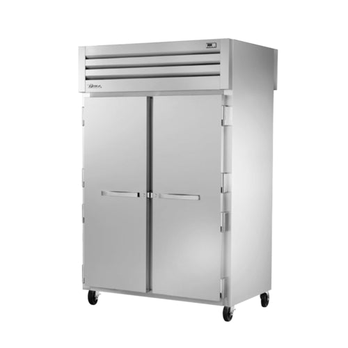 True STG2RPT-2S-2G-HC 52 3/5" Two Section Pass Thru Refrigerator, (2) Glass Doors, (2) Solid Doors, Left/Right Hinge, 115v-cityfoodequipment.com