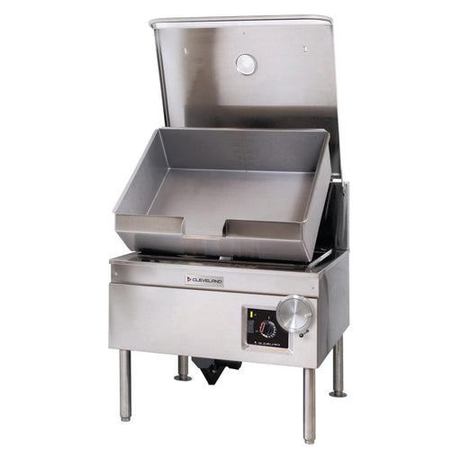 Cleveland SEL40TR 40 gal. Tilt Skillet - Open Base, Measurement Marks, Strainer, 240v/1ph-cityfoodequipment.com