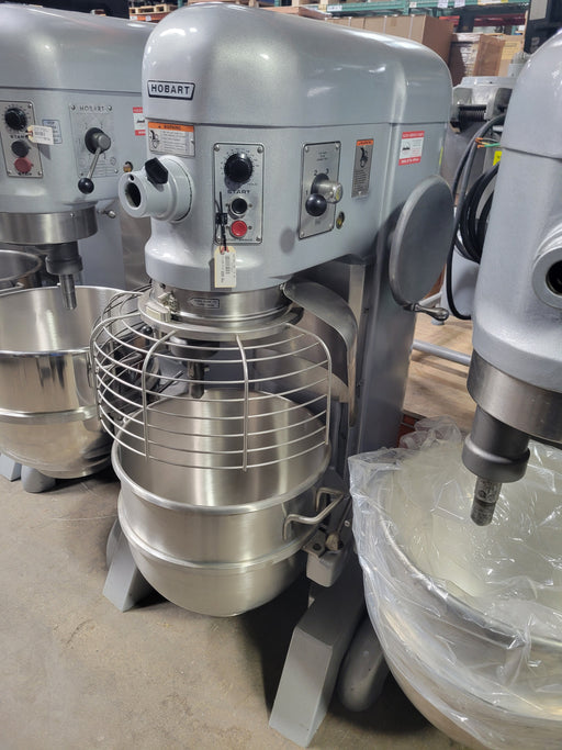 Used Hobart H600T, 60 Qt Commercial Dough Mixer, 1 PH, 2HP, 230v With Guard-cityfoodequipment.com