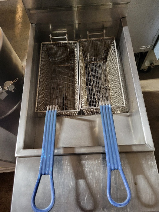 Anets 14GS Gas Fryer - (1) 50 lb Vat, Floor Model, Natural Gas-cityfoodequipment.com
