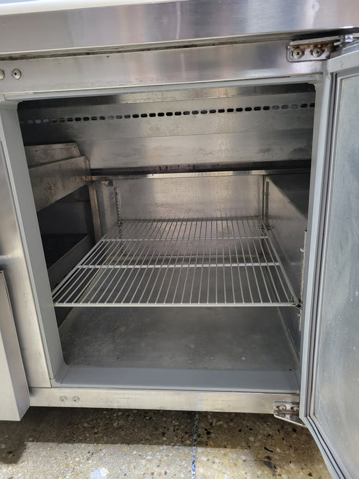 Used Continental Refrigerator CPA68 Pizza Prep Table, 68"W, Two-Section-cityfoodequipment.com