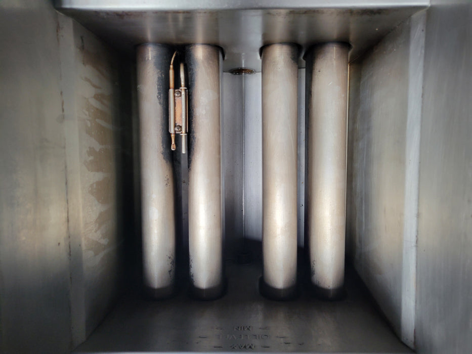 Pitco SG14-3FD Gas Fryer - (3) 50 lb Vats, Floor Model-cityfoodequipment.com