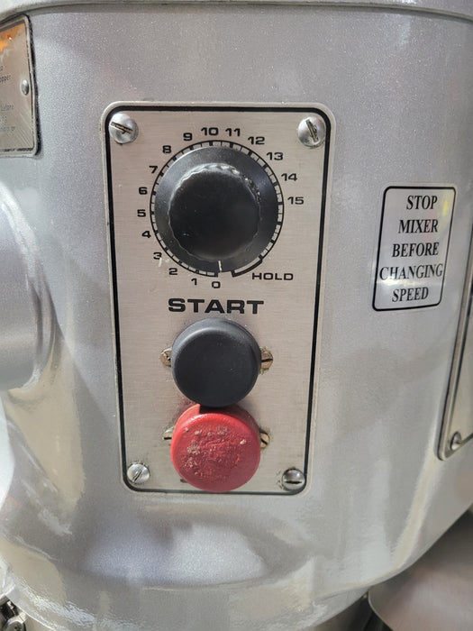 Used Hobart P660, Commercial Dough Mixer, 208V, 1 Phase, 2.5HP With Guard-cityfoodequipment.com