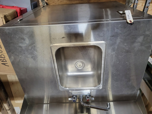 Crown Verity CV-PHS Portable Hand Wash Sink-cityfoodequipment.com