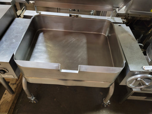 Groen FPC-3 Braising Pan 30 Gallon Tilting Skillet - 3 Phase, 208V-cityfoodequipment.com