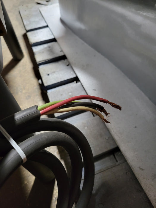 Hobart 4152 Commercial Heavy Duty 7.HP High Capacity Meat Grinder, 220V, 3 Phase-cityfoodequipment.com