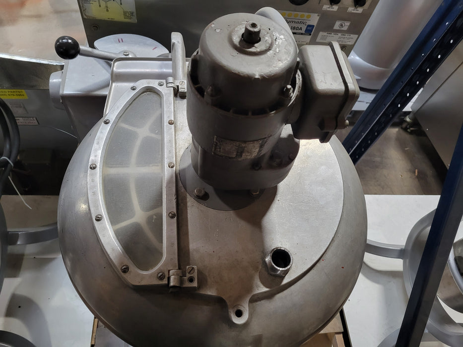 Hobart VCM-40 Vertical Cutter Mixer – 40 Qt, 7.5/10 HP, Dual Speed-cityfoodequipment.com