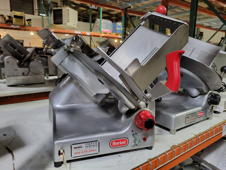 Used Berkel 808 Meat Slicer – Gravity Feed, 12.5" Blade, Dual-Action Sharpener-cityfoodequipment.com