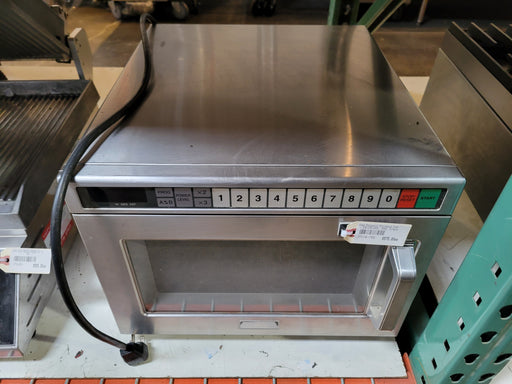 Used Panasonic Microwave Oven - 208/230-240V, 60Hz, Single-cityfoodequipment.com