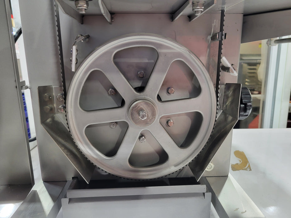 Compass Table Top Band Saw w/ 75" Blade - 1 HP, 110V-cityfoodequipment.com