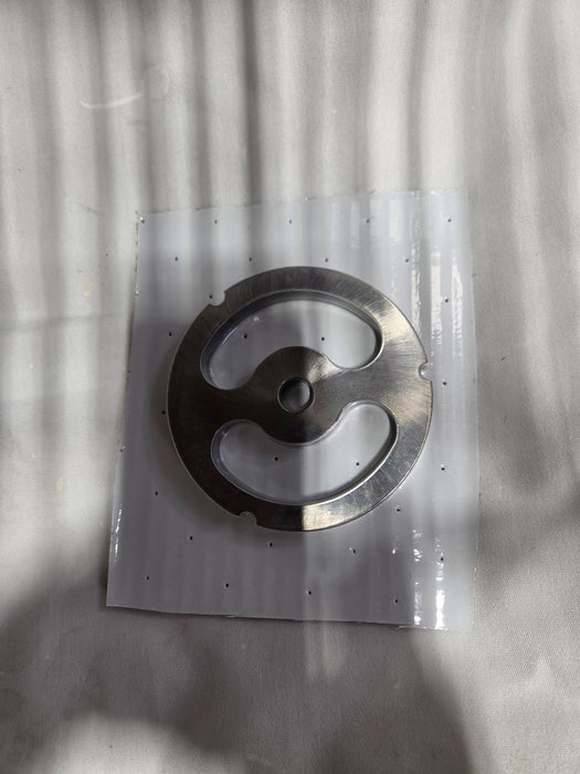 USED #32 SOFT GRINDER PLATE KIDNEY-cityfoodequipment.com