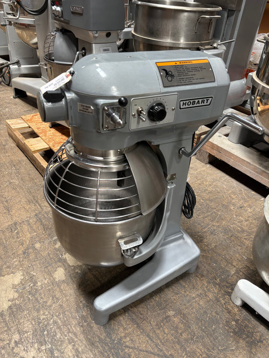 Used Hobart A200T 20Qt Mixer w/ Timer w/Guard