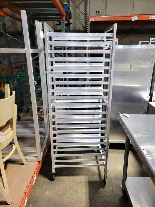 Used Rack for Full Size (26" x 18") Sheet Pans, End Load-cityfoodequipment.com