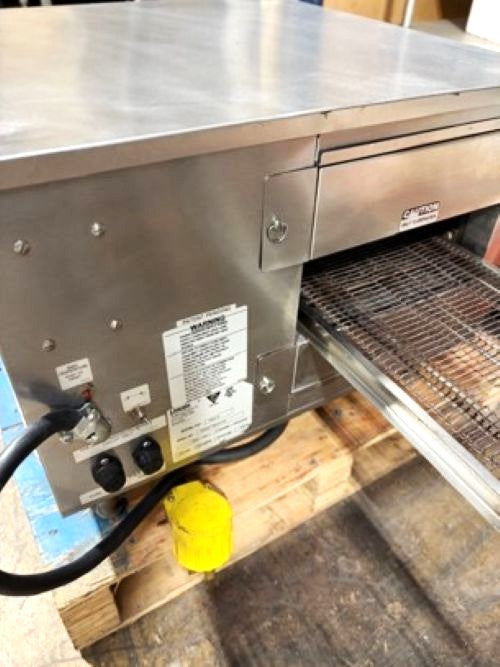 Used Lincoln 1922-4 Impinger Oven - Countertop Conveyor Oven-3 Phase-cityfoodequipment.com