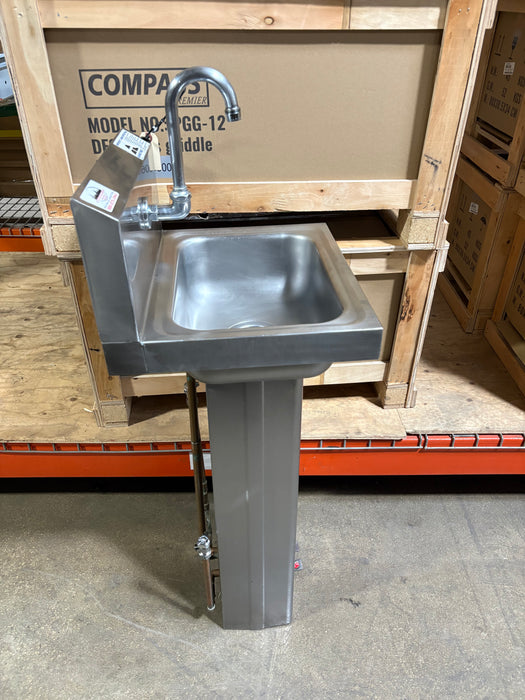 Used Advance Tabco Free Standing Pedestal Hand Sink-cityfoodequipment.com