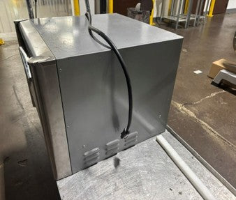 Used Bakers Pride MO2T Countertop Pizza Oven-cityfoodequipment.com