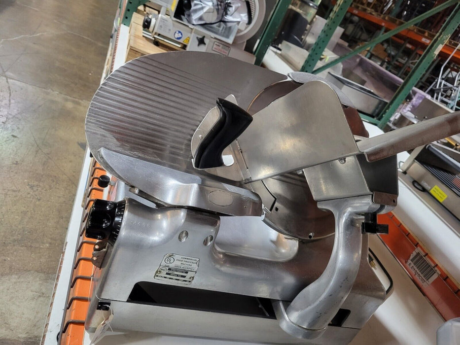 Berkel 818 Commercial 2-Speed Automatic or Manual Gravity Feed Slicer-cityfoodequipment.com