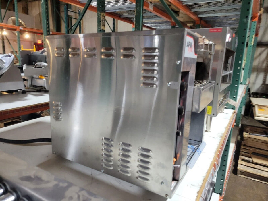 APW Wyott BT-15-3 4,600 Watt Commercial Conveyor Toaster, 1440 Slices/Hr, 3"-cityfoodequipment.com