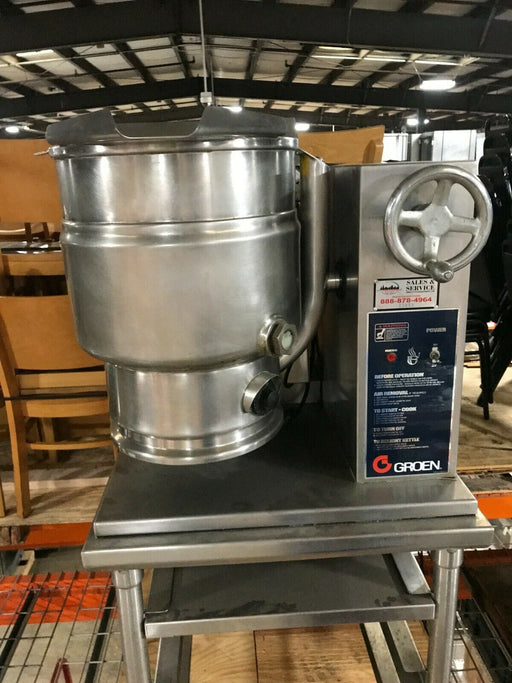 Used Groen TDHC-20 5 Gallon 2/3 Steam Jacketed Tilting Kettle with Stand-cityfoodequipment.com