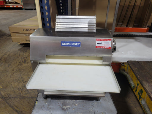 Somerset CDR-2000 20" Countertop Two Stage Dough Sheeter with Front Operation - 120V, 3/4 hp-cityfoodequipment.com