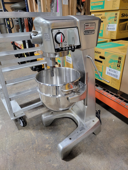 Used Hobart D300D Commercial 30Qt Mixer Deluxe Finish - 1 Phase-cityfoodequipment.com